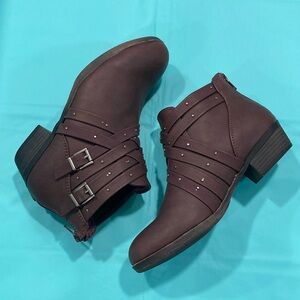 Kohl’s SO Chantilly Wine Booties Size 6.5